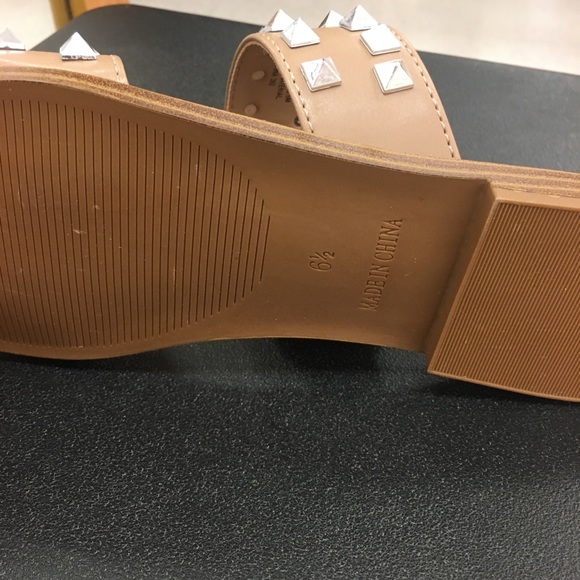 “New “Steve Maddens Nude Studded Double Strap Sandals C - Picture 9 of 10